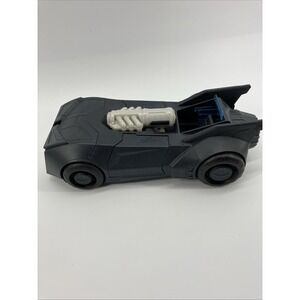 Spin Master 13" DC Comics Tech Defender Batmobile Transforming Blaster Launcher